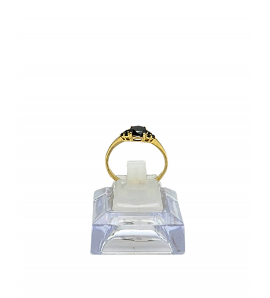 Piękny złoty pierścionek z czarnymi cyrkoniami, złoto próby 585, 14k