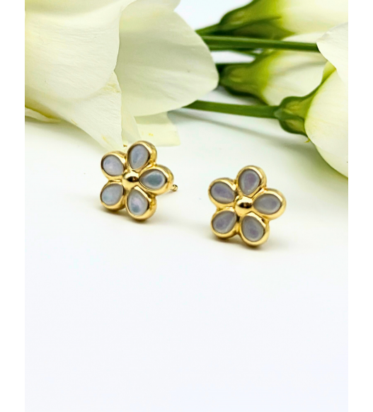 Sztyfty stokrotki z masą perłową, wykonane ze Złota 585 - Klasyka, Nowoczesność i Idealny Prezent