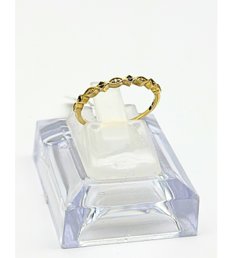 Złoty pierścionek rzędówka 585 z cyrkoniami – klasyczna elegancja | AURI