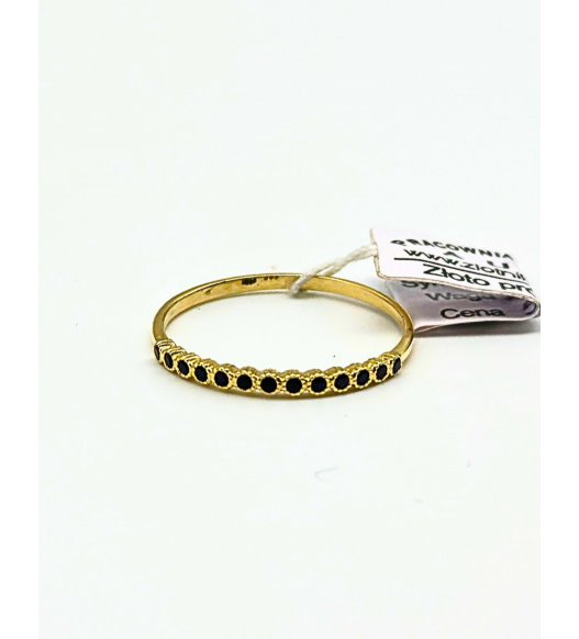 Złoty pierścionek rzędówka 585 z cyrkoniami – klasyczna elegancja | AURI