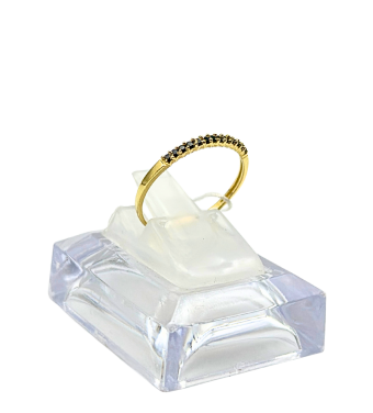 Złoty pierścionek rzędówka 585 z cyrkoniami – klasyczna elegancja | AURI