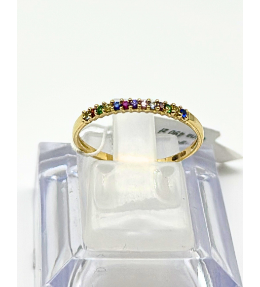 Złoty pierścionek rzędówka 585 z kolorowymi cyrkoniami – klasyczna elegancja | AURI