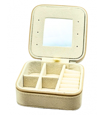 Etui na biżuterię –  welurowe opakowanie | AURI Pracownia Złotnicza