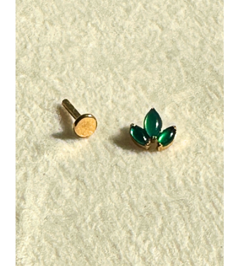 Kolczyki do piercingu tytanowe - zielony listek – idealne do pierwszego przekłucia | AURI