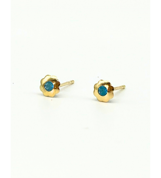 Delikatne kolczyki sztyfty w kształcie kwiatuszka z niebieską cyrkonią wykonane ze Złota 585 - Klasyka, Idealny Prezent