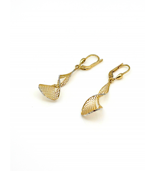 Złote kolczyki w kształcie długich elips z diamentowaniem wykonane ze złota 585 – biżuteria ślubna | AURI Pracownia Złotnicza