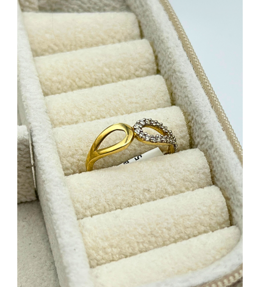 Złoty pierścionek 585 z dwoma łezkami – klasyczna elegancja | AURI