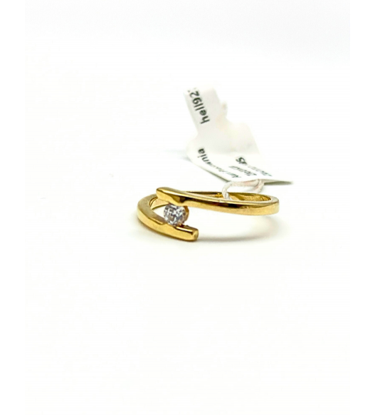 Złoty pierścionek 585 łączony ring cyrkonią – klasyczna elegancja | AURI