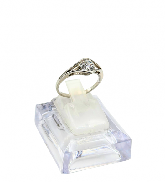 Złoty pierścionek z cyrkonią, białe złoto próby 585, 14k